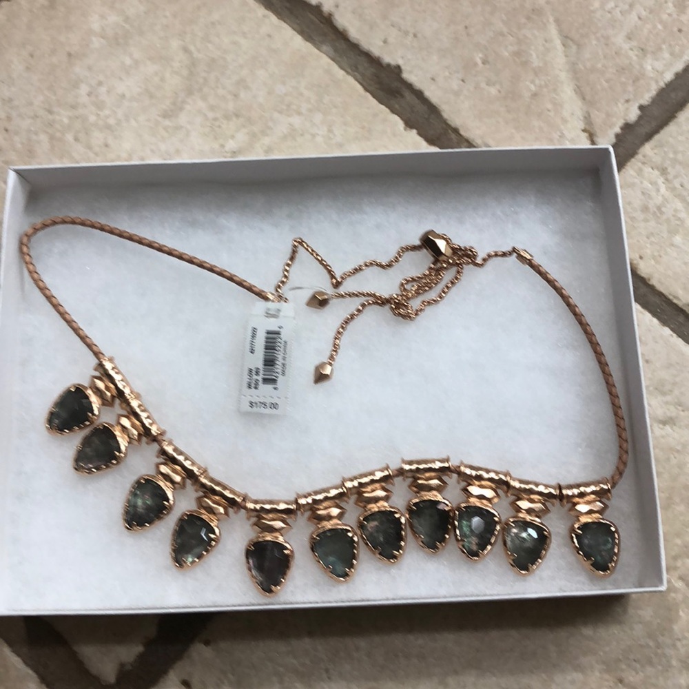 Kendra Scott Necklace
